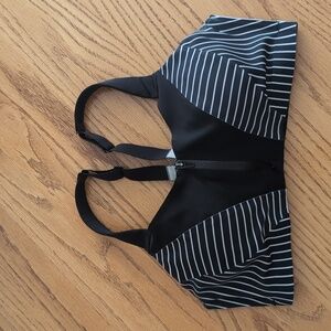 Victoria Secret Sports Bra